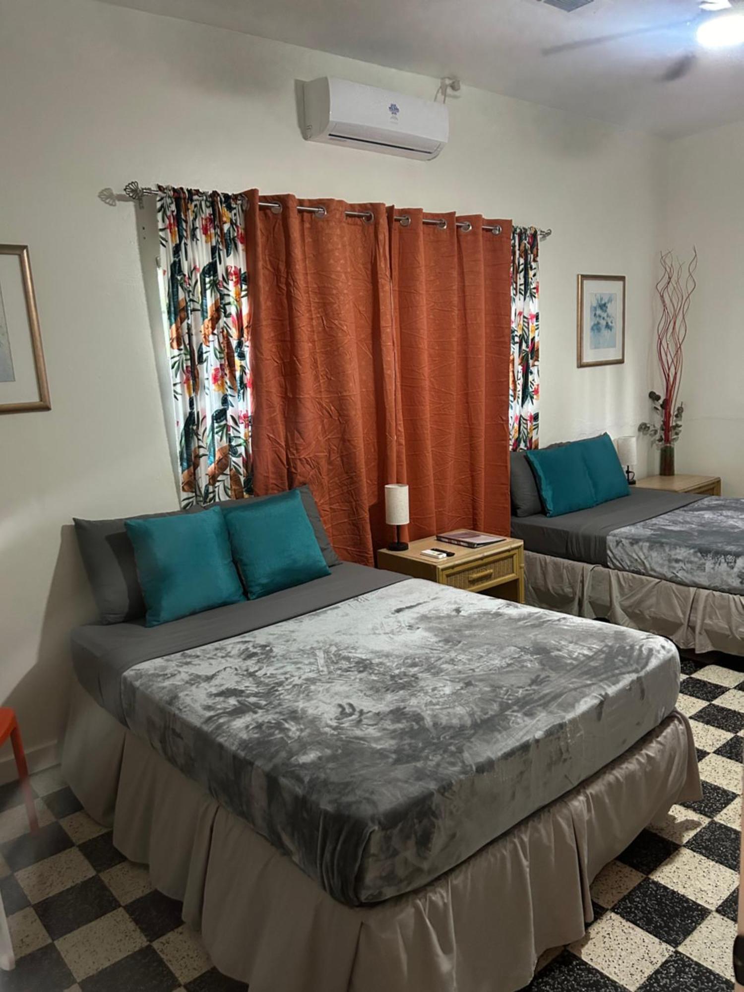 The Royal Nest Trinidad Bed & Breakfast Diego Martin Ngoại thất bức ảnh