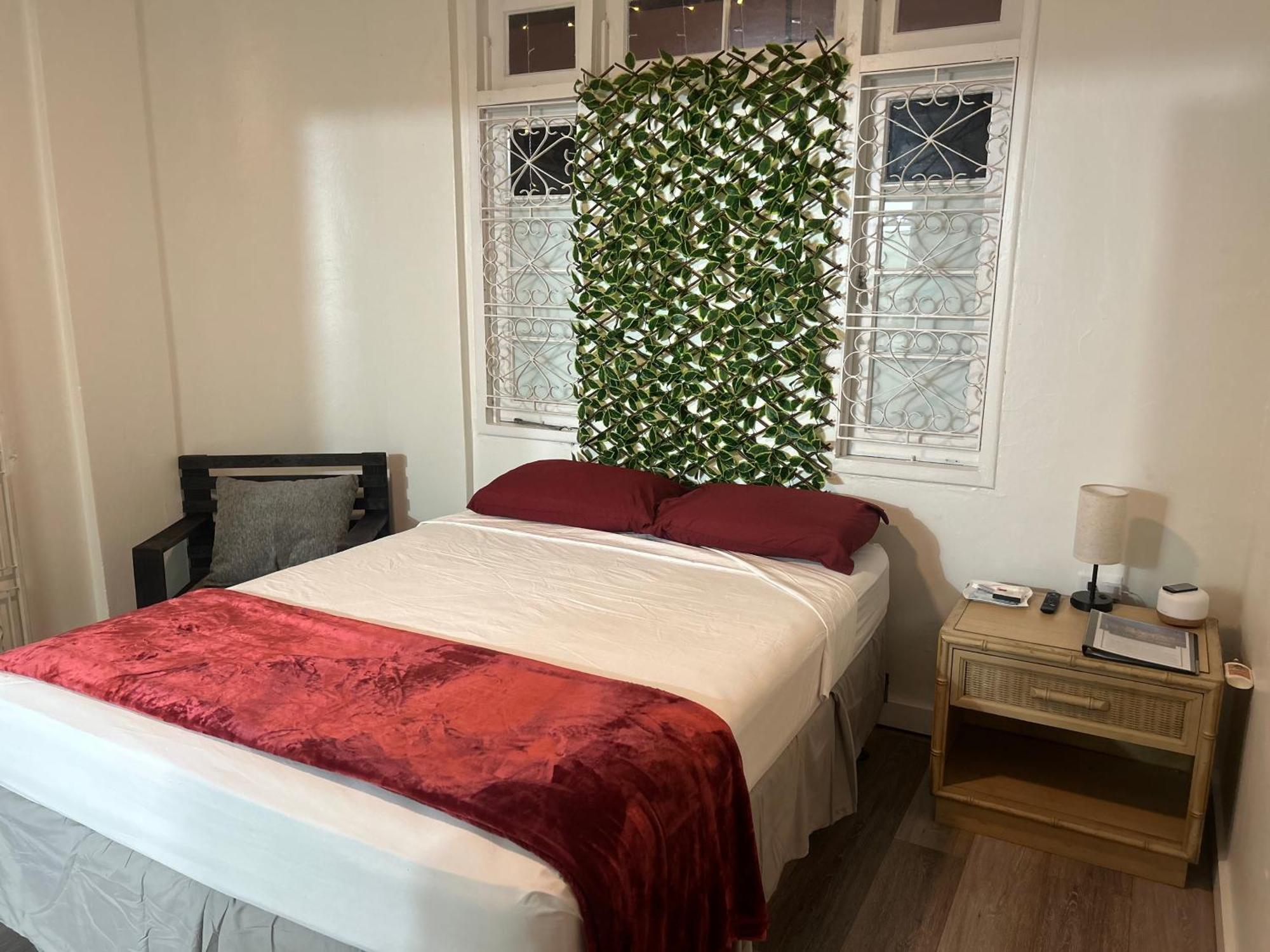 The Royal Nest Trinidad Bed & Breakfast Diego Martin Ngoại thất bức ảnh